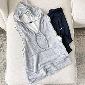 BDG / UO Sleeveless Heather Gray Hoodie